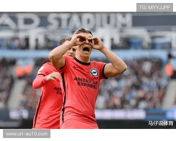 坎切列里：球队状态极佳但门前效率待提升，踢中锋感觉自由